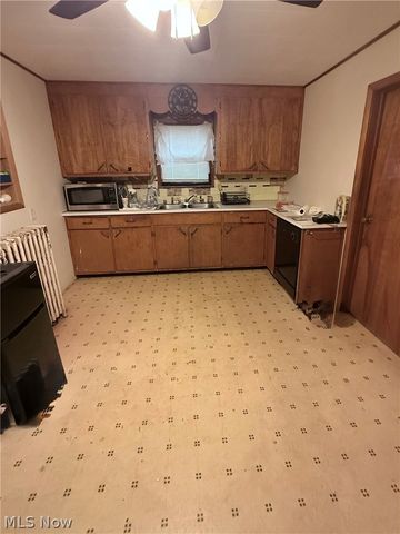 9030 Lake Shore Boulevard, Mentor, OH 44060