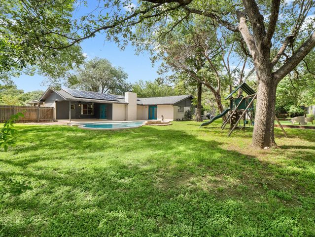 8809 Collingwood DR, Austin, TX 78748
