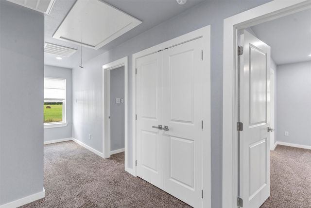 588 Highview Court, Godley, TX 76044