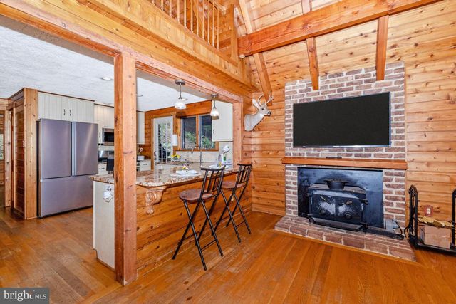 6838 MOUNTAIN CHURCH RD, Middletown, MD 21769