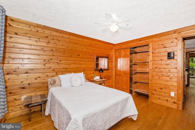 6838 MOUNTAIN CHURCH RD, Middletown, MD 21769