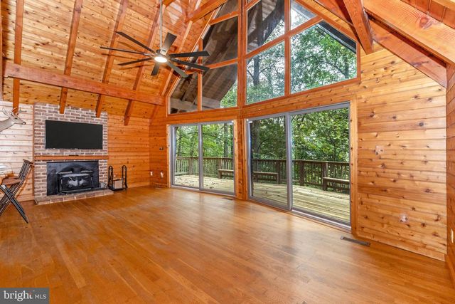 6838 MOUNTAIN CHURCH RD, Middletown, MD 21769