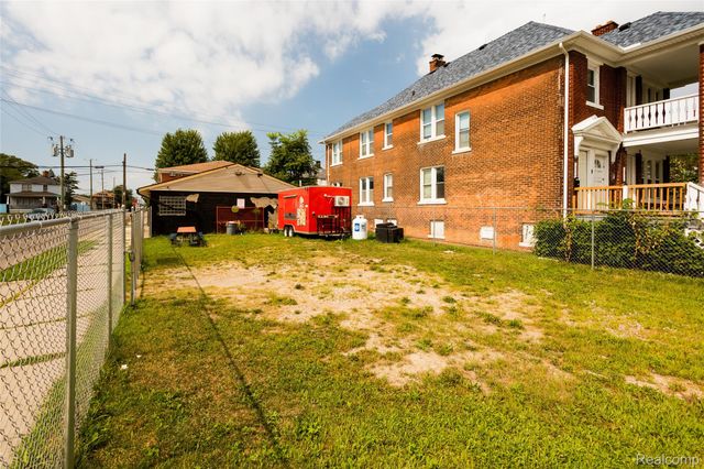 8030 Pitt Street, Detroit, MI 48209