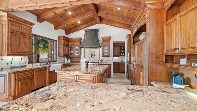 5465 El Cielito, Rancho Santa Fe, CA 92067