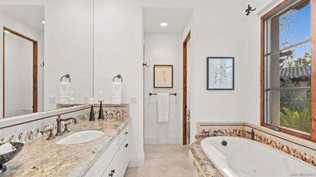 5465 El Cielito, Rancho Santa Fe, CA 92067