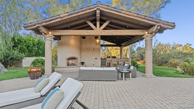 5465 El Cielito, Rancho Santa Fe, CA 92067