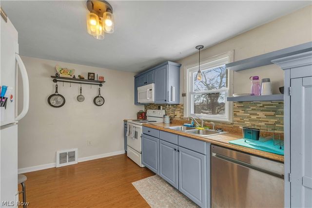 119 Cayuga Avenue NW, Canton, OH 44708