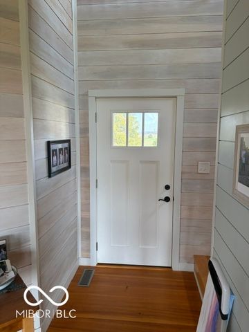 14905 E 300 S, Columbus, IN 47201