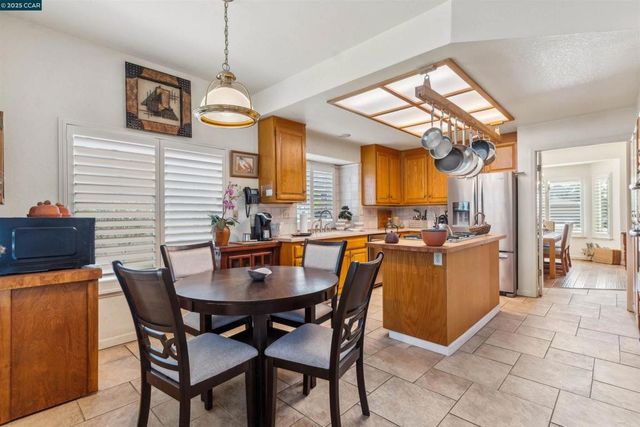 5541 Lanai Court, Discovery Bay, CA 94505