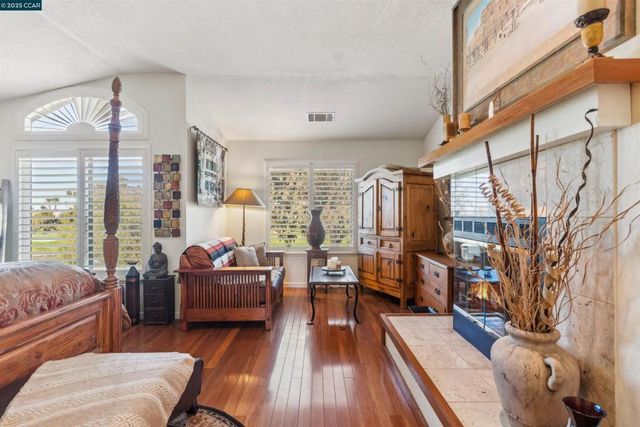 5541 Lanai Court, Discovery Bay, CA 94505