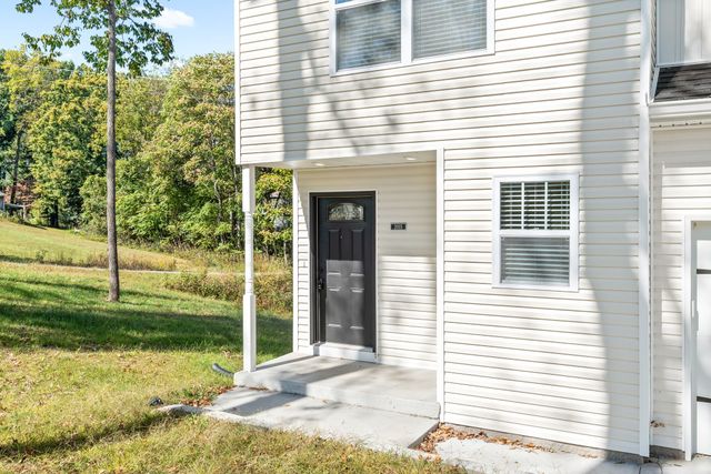 2015 Rosemary Drive, Clarksville, TN 37042