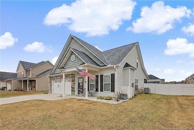 188 Stockbridge Drive, Raeford, NC 28376