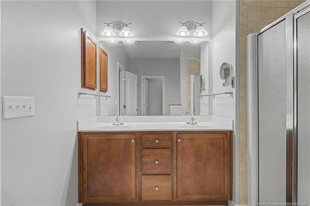 188 Stockbridge Drive, Raeford, NC 28376