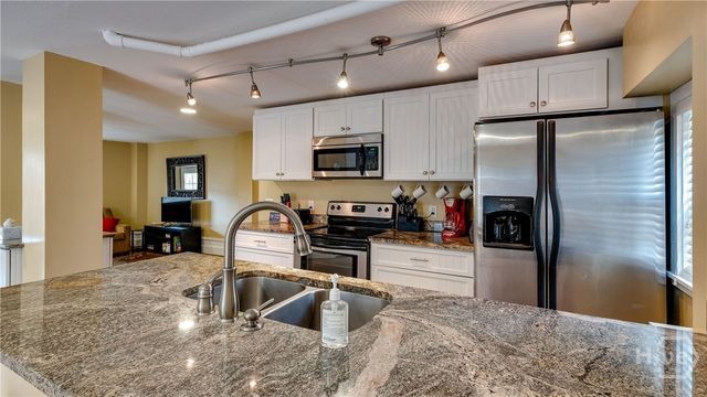 4 Rivermist Lane, Savannah, GA 31410