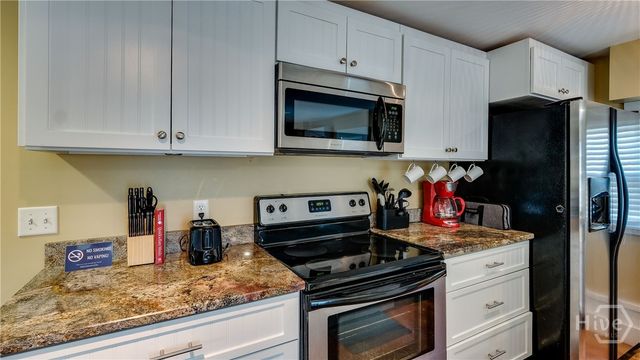 4 Rivermist Lane, Savannah, GA 31410