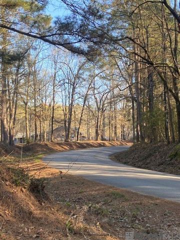 12479 Sullivan Ln, Clinton, LA 70722