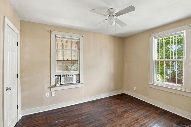 4239 Delaware St, Baton Rouge, LA 70805