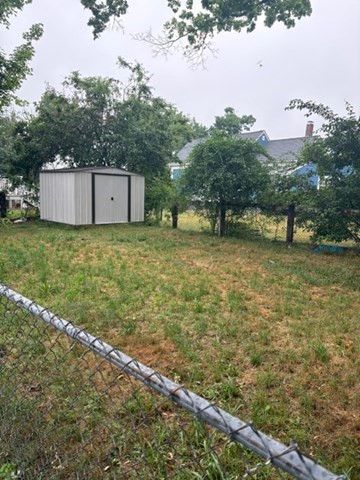 27 Barnum St, Taunton, MA 02790