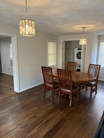 27 Barnum St, Taunton, MA 02790