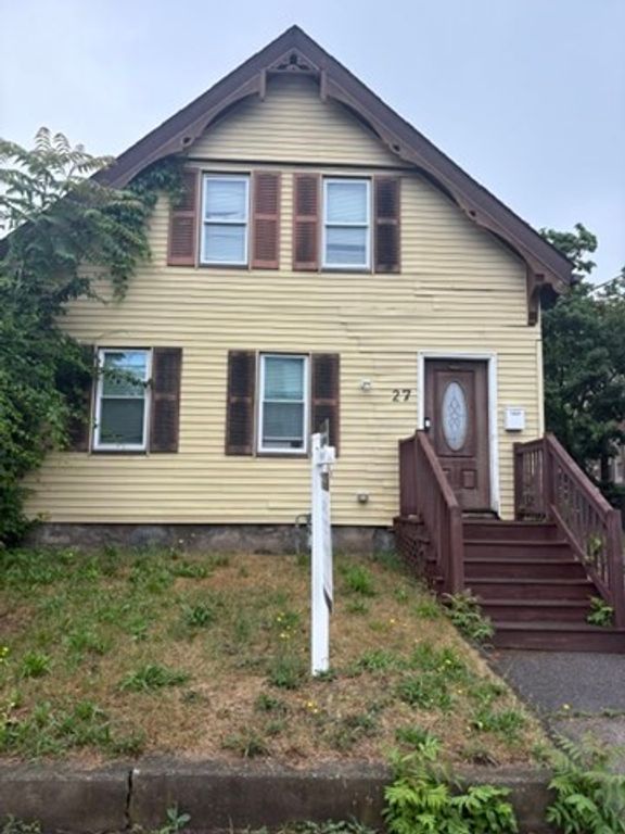 27 Barnum St, Taunton, MA 02790