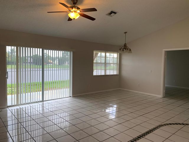 1824 Edgewater Drive, Boynton Beach, FL 33436