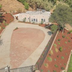 986 W Marshall Boulevard, San Bernardino, CA 92405