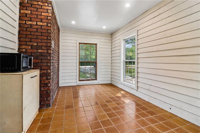 556 Hitchcock Road, Dallas, GA 30157