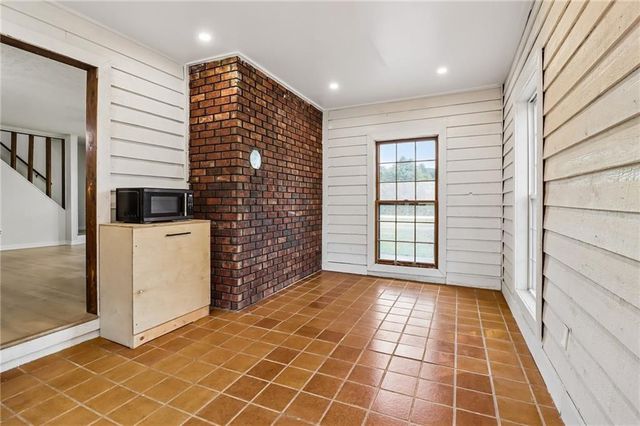 556 Hitchcock Road, Dallas, GA 30157