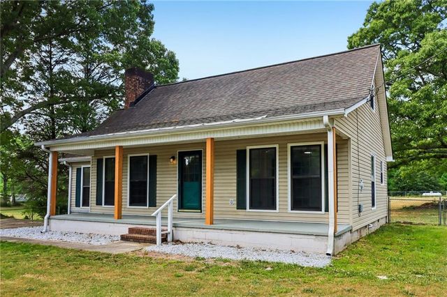 556 Hitchcock Road, Dallas, GA 30157