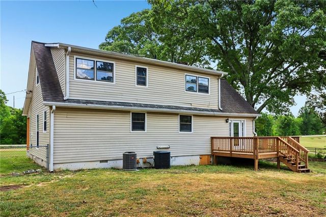 556 Hitchcock Road, Dallas, GA 30157