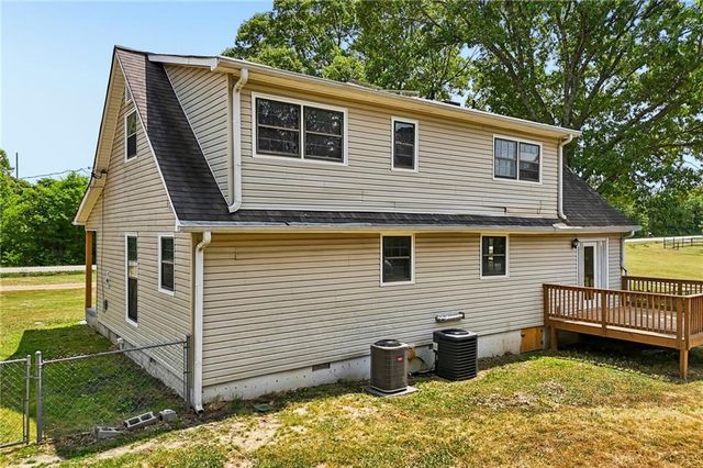 556 Hitchcock Road, Dallas, GA 30157