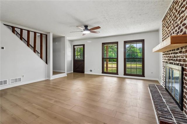 556 Hitchcock Road, Dallas, GA 30157