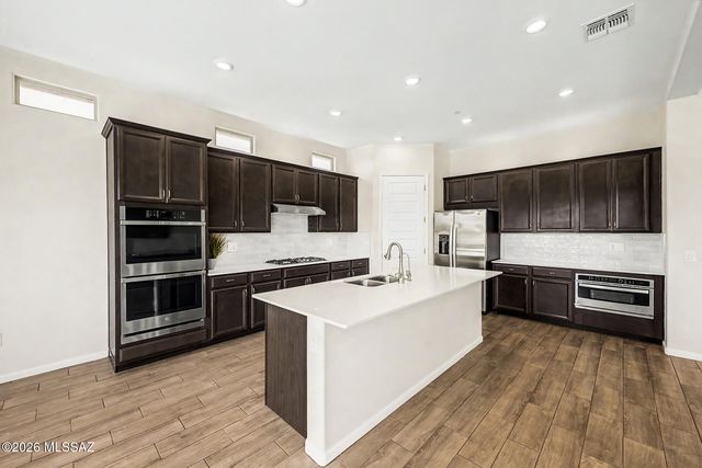 6511 W Antler Bnd Place, Marana, AZ 85658