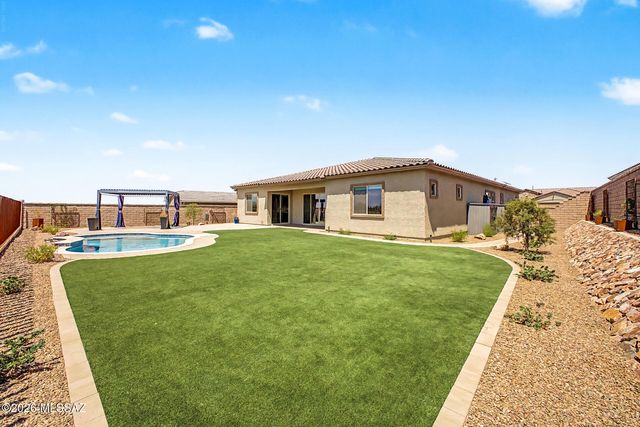 6511 W Antler Bnd Place, Marana, AZ 85658