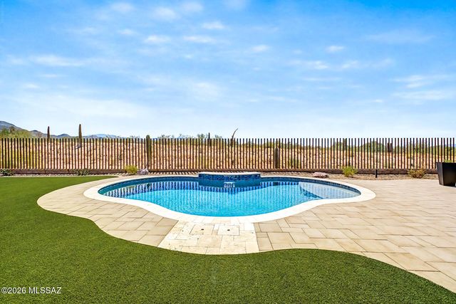 6511 W Antler Bnd Place, Marana, AZ 85658
