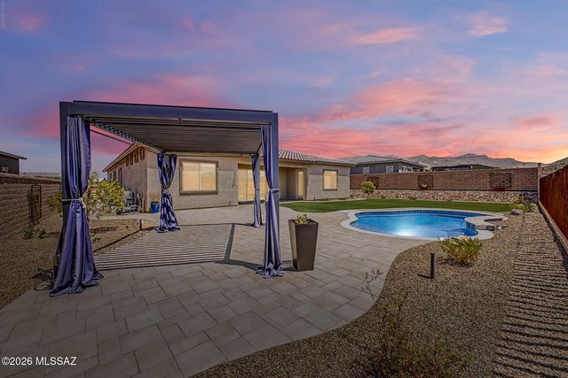 6511 W Antler Bnd Place, Marana, AZ 85658