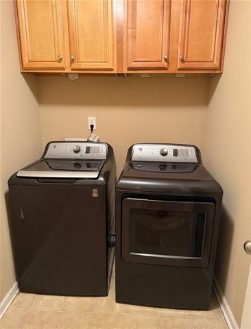 7425 Bodnant Drive, Fairburn, GA 30213