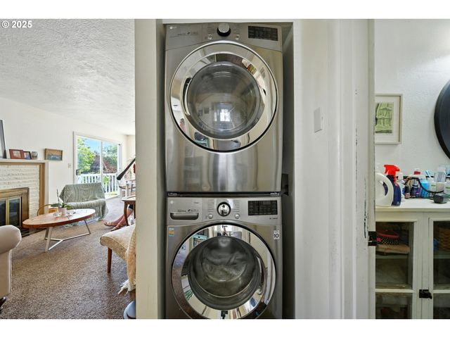 1009 COLLEGE St, Milton Freewater, OR 97862