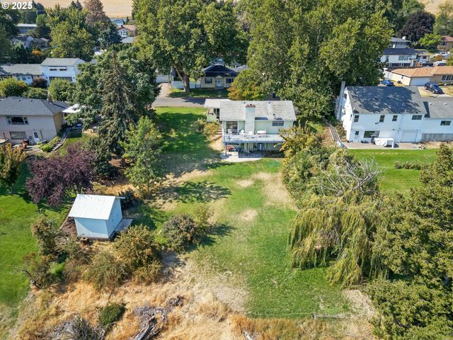 1009 COLLEGE St, Milton Freewater, OR 97862