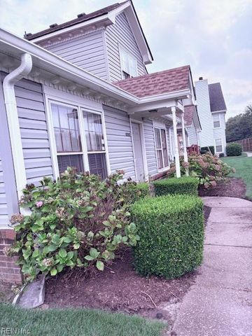 5254 Lake Victoria ARCH, Virginia Beach, VA 23464
