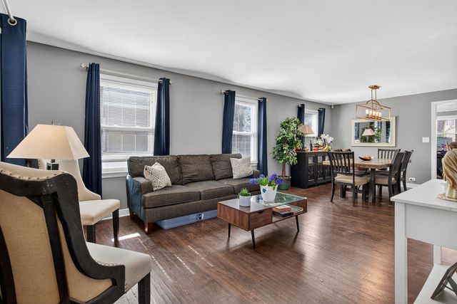 2634 Silver Creek Drive, Franklin Park, IL 60131