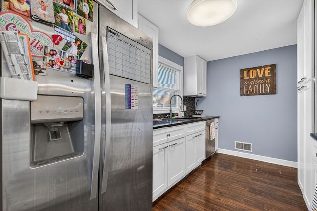 2634 Silver Creek Drive, Franklin Park, IL 60131