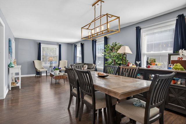 2634 Silver Creek Drive, Franklin Park, IL 60131