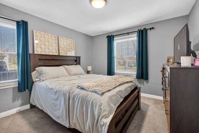 2634 Silver Creek Drive, Franklin Park, IL 60131