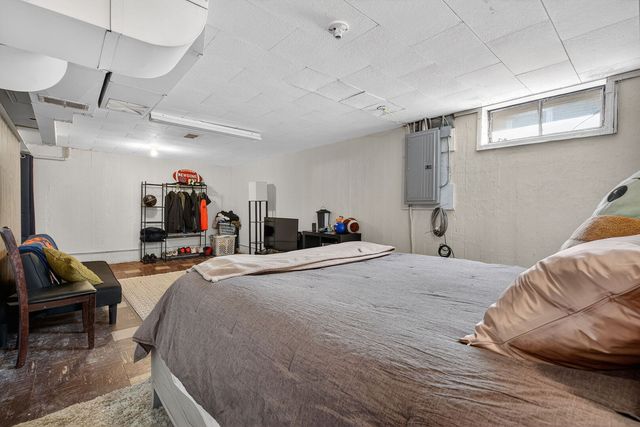 2634 Silver Creek Drive, Franklin Park, IL 60131