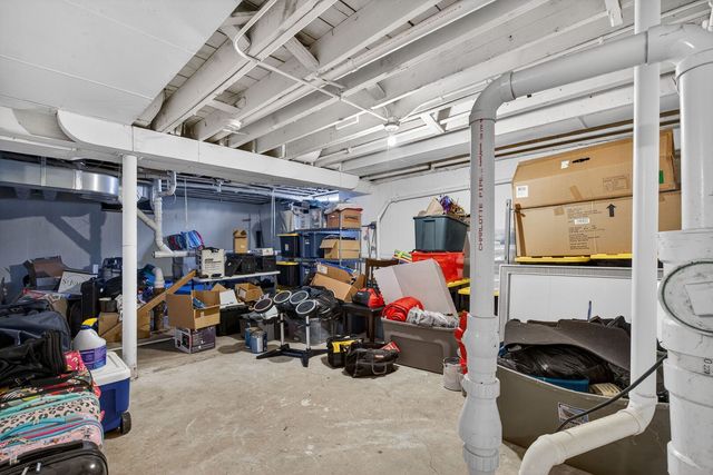 2634 Silver Creek Drive, Franklin Park, IL 60131