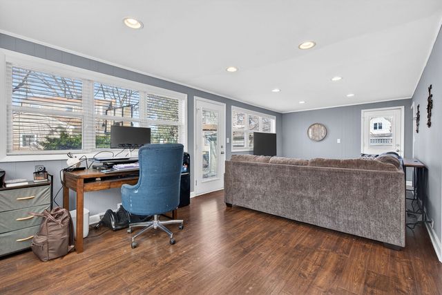 2634 Silver Creek Drive, Franklin Park, IL 60131