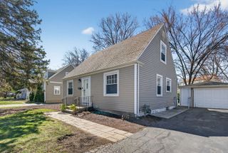 2634 Silver Creek Drive, Franklin Park, IL 60131