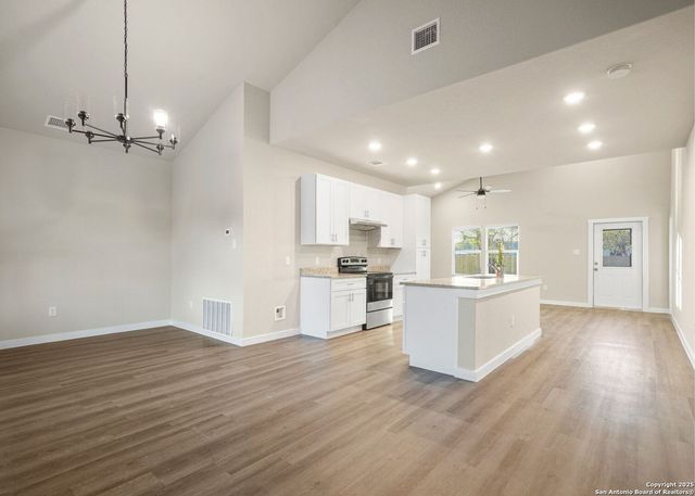 202 Bundy, San Antonio, TX 78220