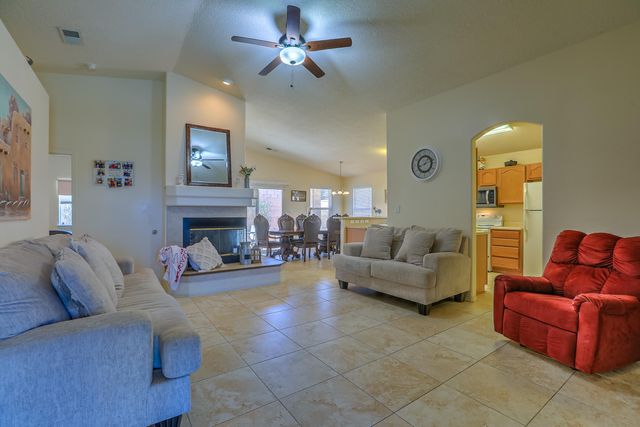 1143 Zaragoza Street SW, Albuquerque, NM 87121